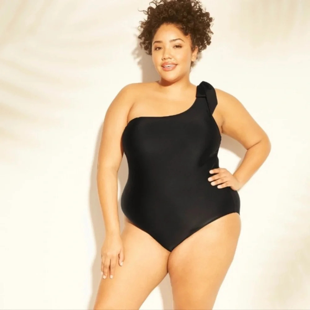 Kona Sol one shoulder swimsuit‎ Black 22W